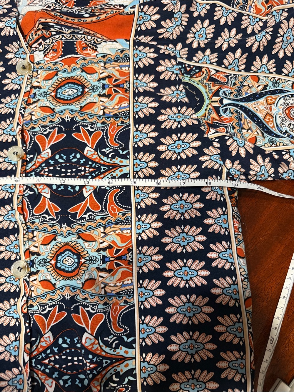 Patterned Blouse - Picture 5 of 6
